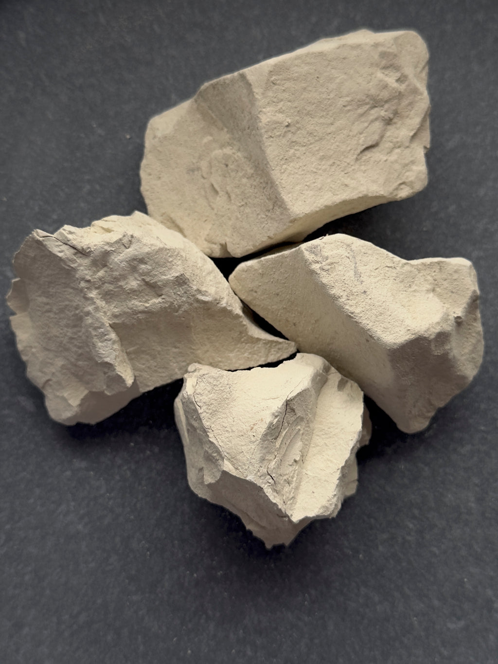Essbarer Ton Aktobe 100g – Naturton Kasachstan Knisterstruktur