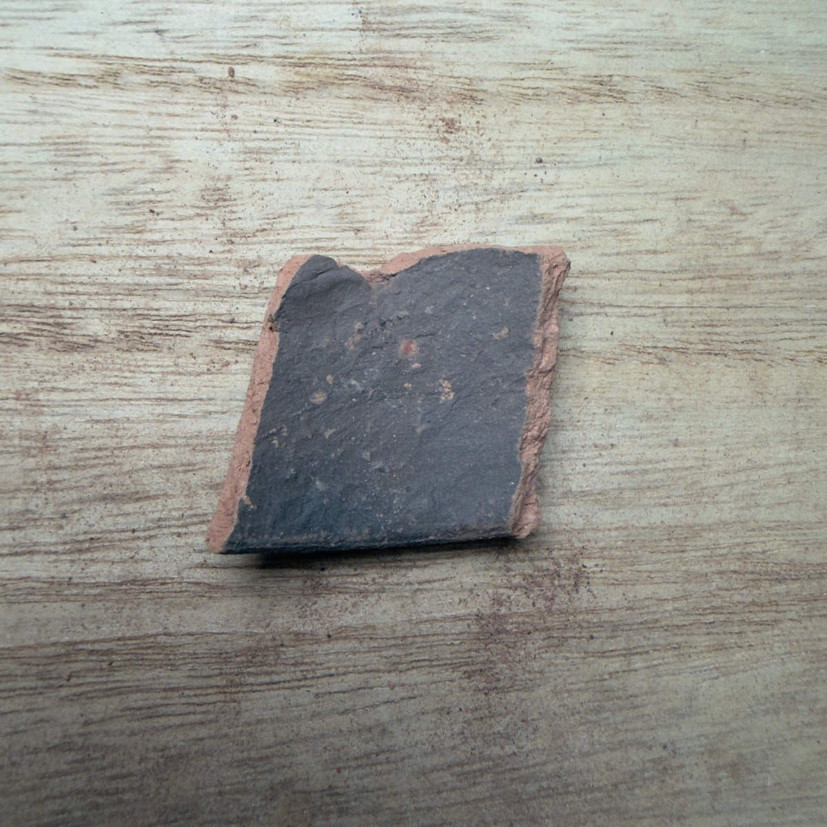 clay pot fragment 